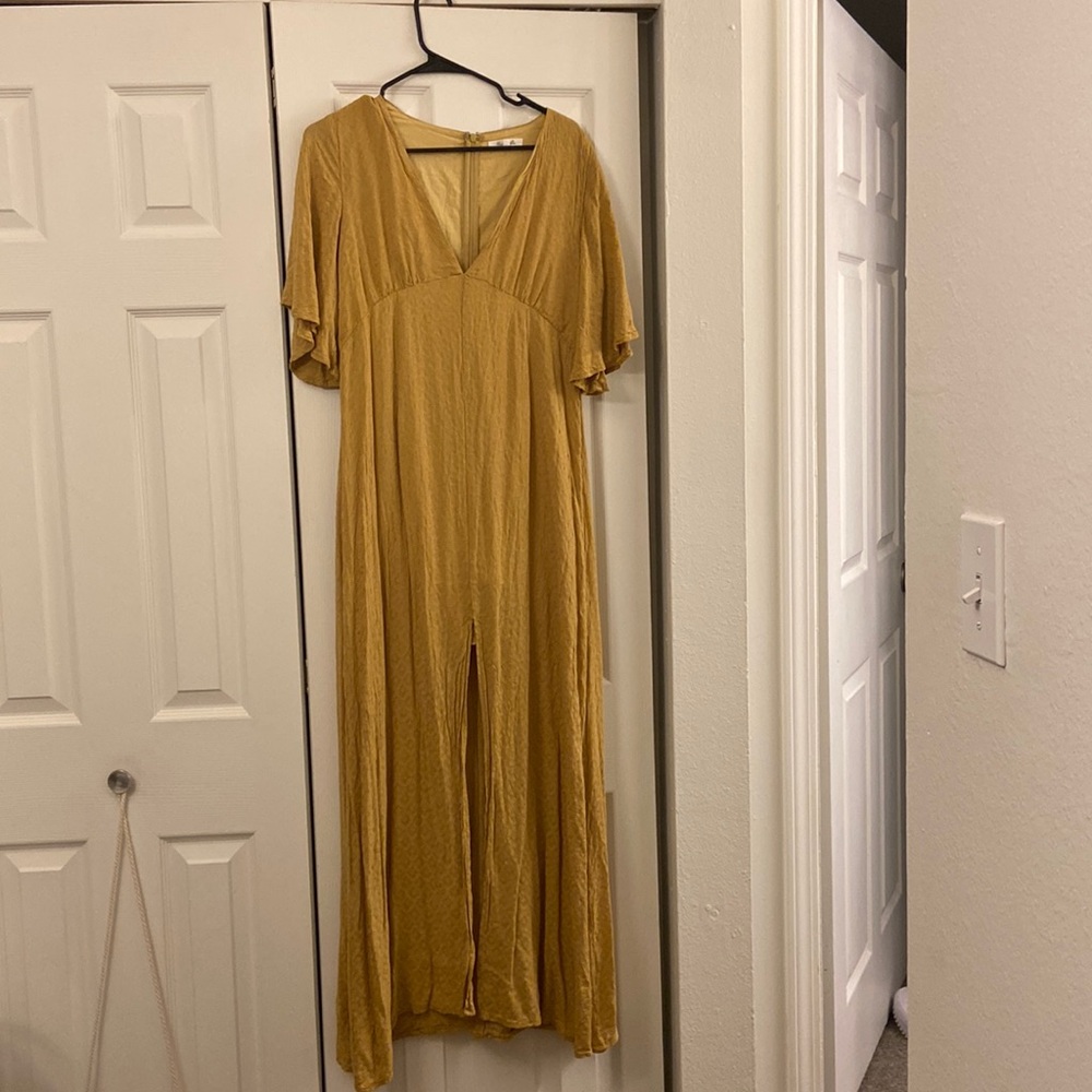 yellow boho dress with slit in middle